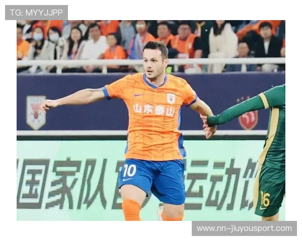 卡扎伊什维利再次破门，第25球领跑射手榜，冲击金靴称号，扎卡左后卫