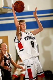 九游娱乐(jiuyou)官网-中国足球是否推动退役球员进入基层教练体系，足球运动员 退役