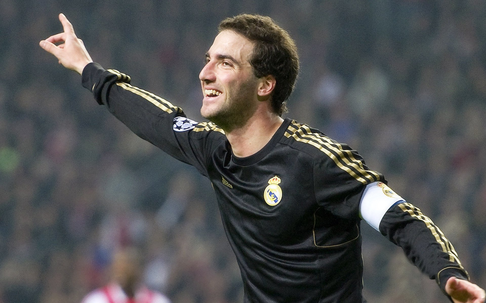 多特蒙德围抢体系打出快节奏破防，多特蒙德阵型图2021